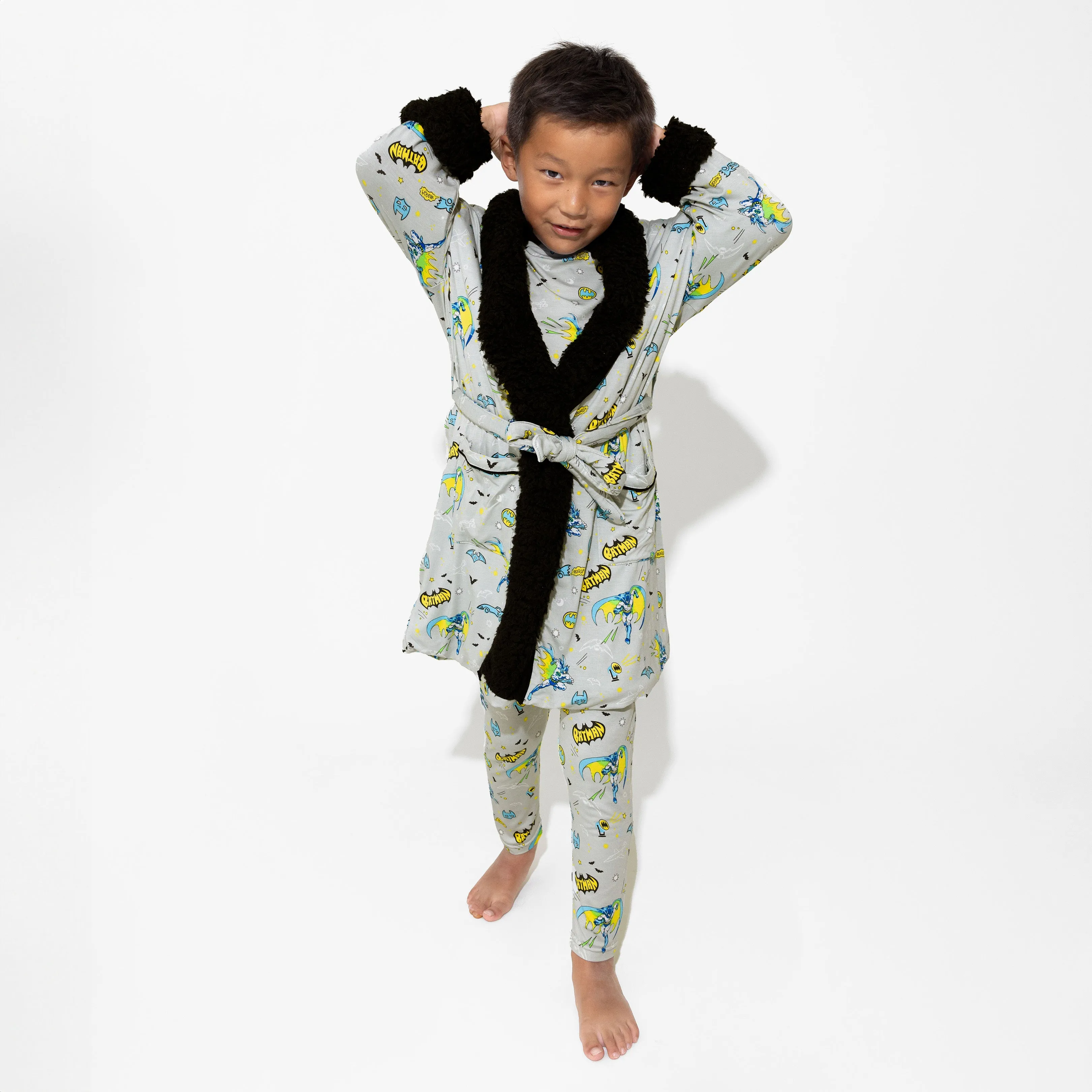 ---Batman Bamboo Kids Sherpa Robe--