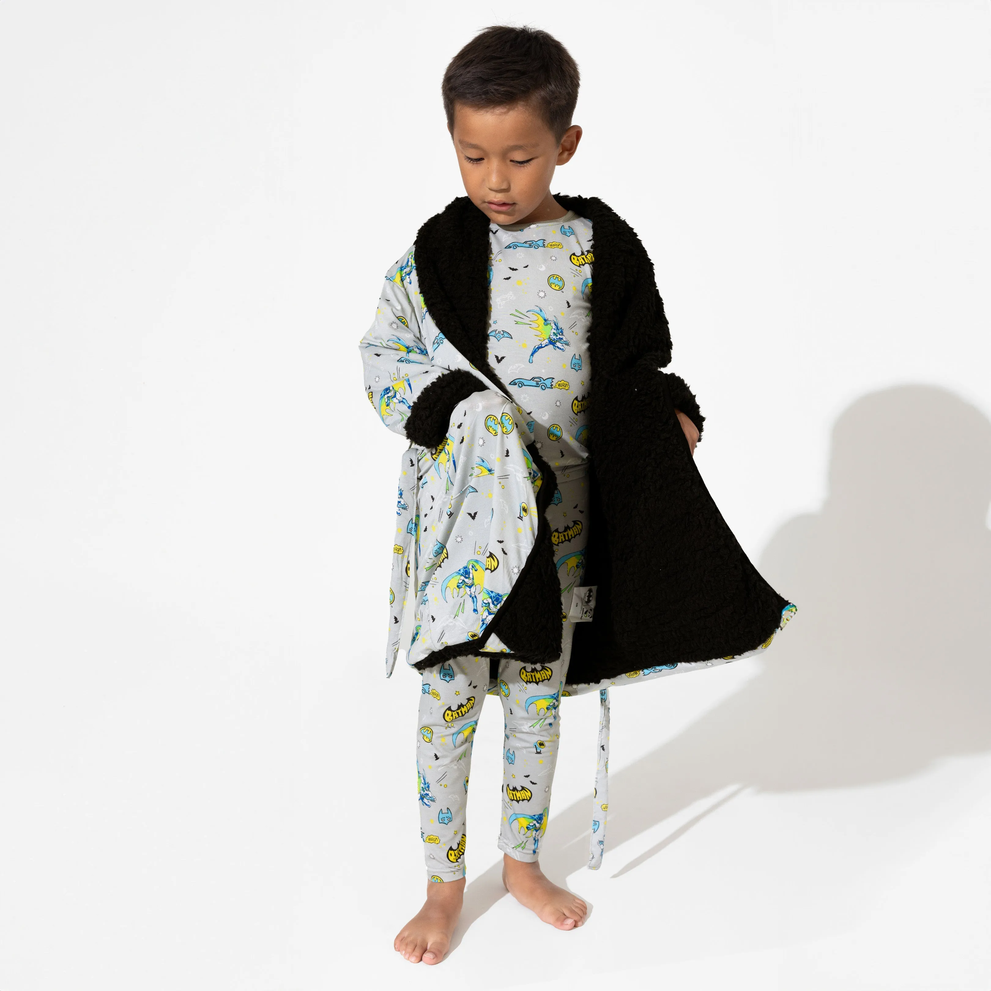 ---Batman Bamboo Kids Sherpa Robe--