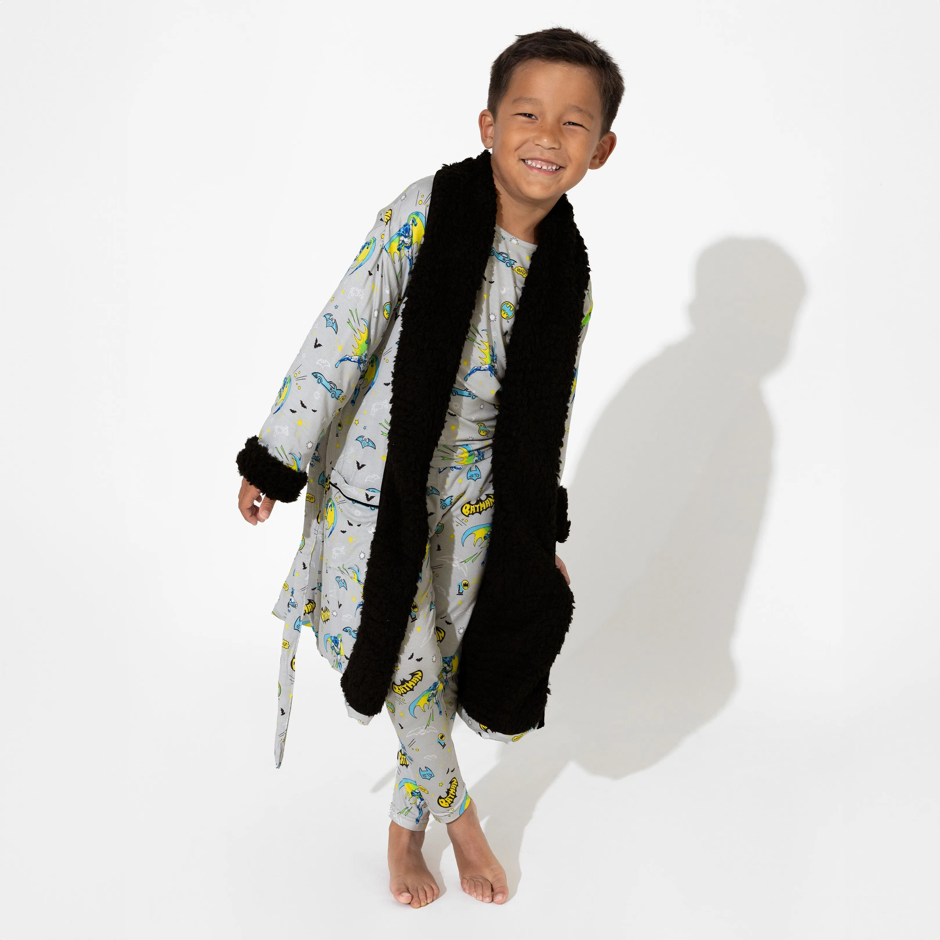 ---Batman Bamboo Kids Sherpa Robe--