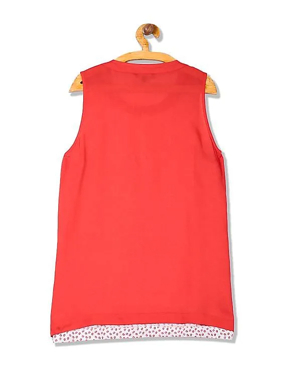 Arrow Woman Contrast Trim Sleeveless Top