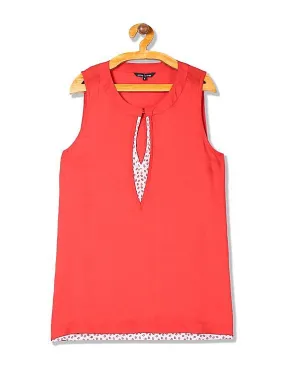 Arrow Woman Contrast Trim Sleeveless Top