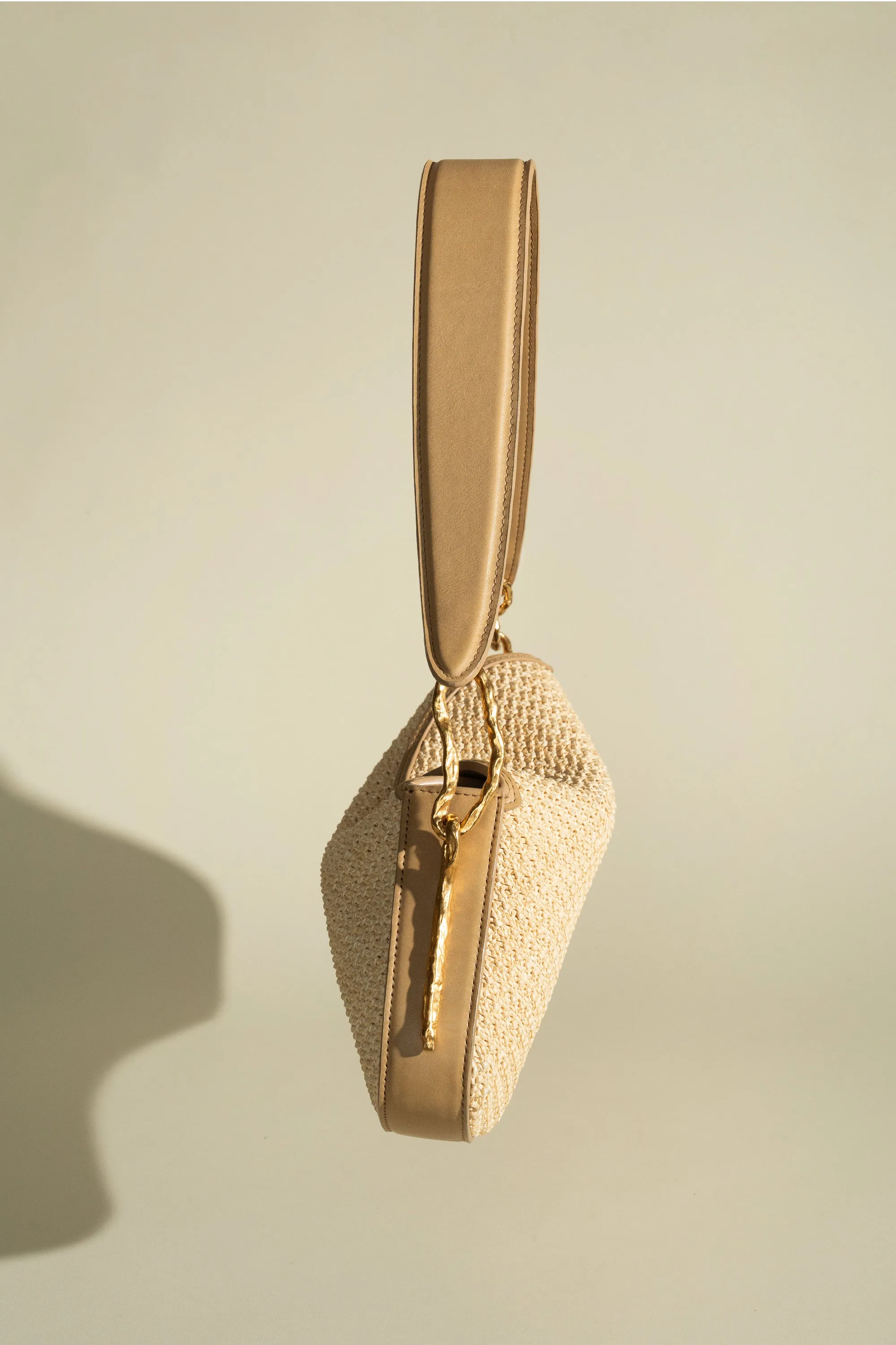 Deia Shoulder Bag - Natural Raffia