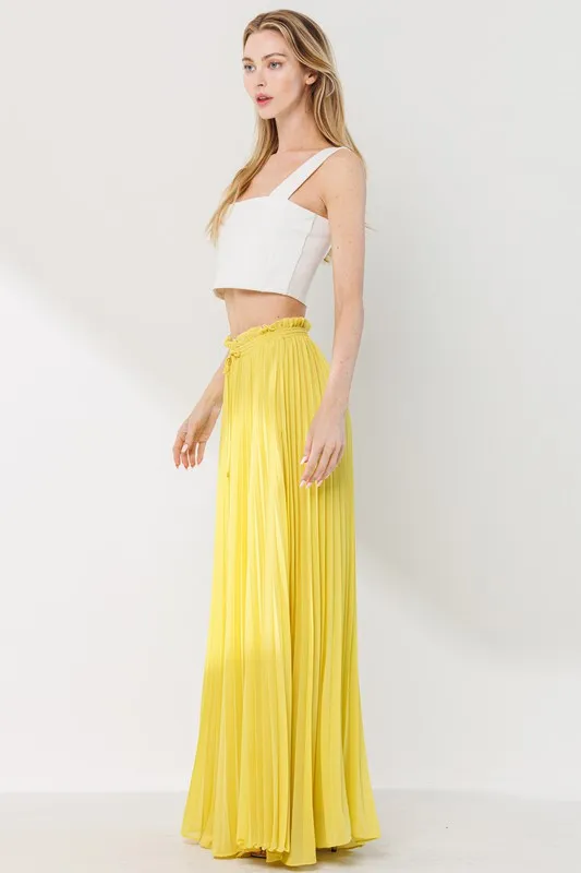 Fran Pleated Wide Leg Dress Pants - Freesia Gold