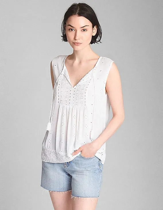 GAP Women White Sleeveless Eyelet Smock Top