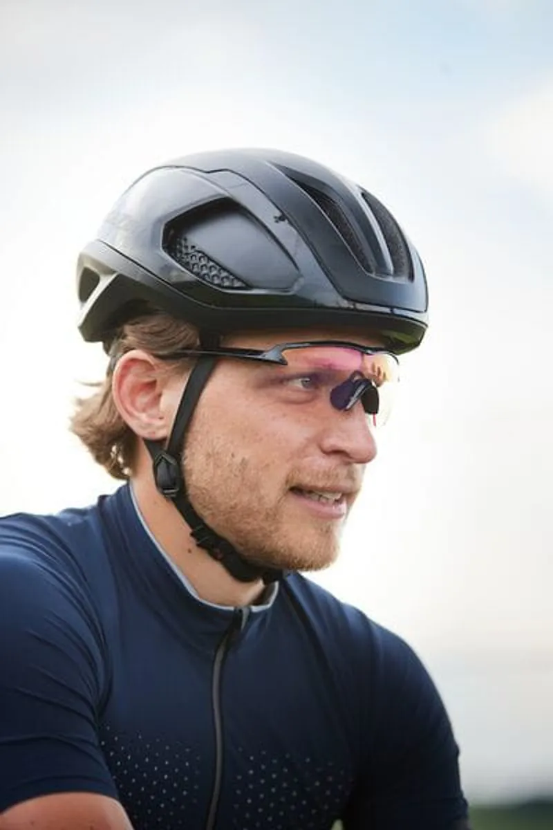 Lazer Vento KinetiCore Helmet in Matt Titanium