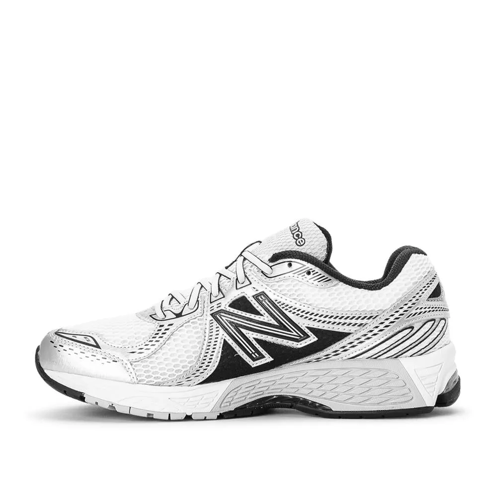 New Balance ML860 XD V2 (White / Black)