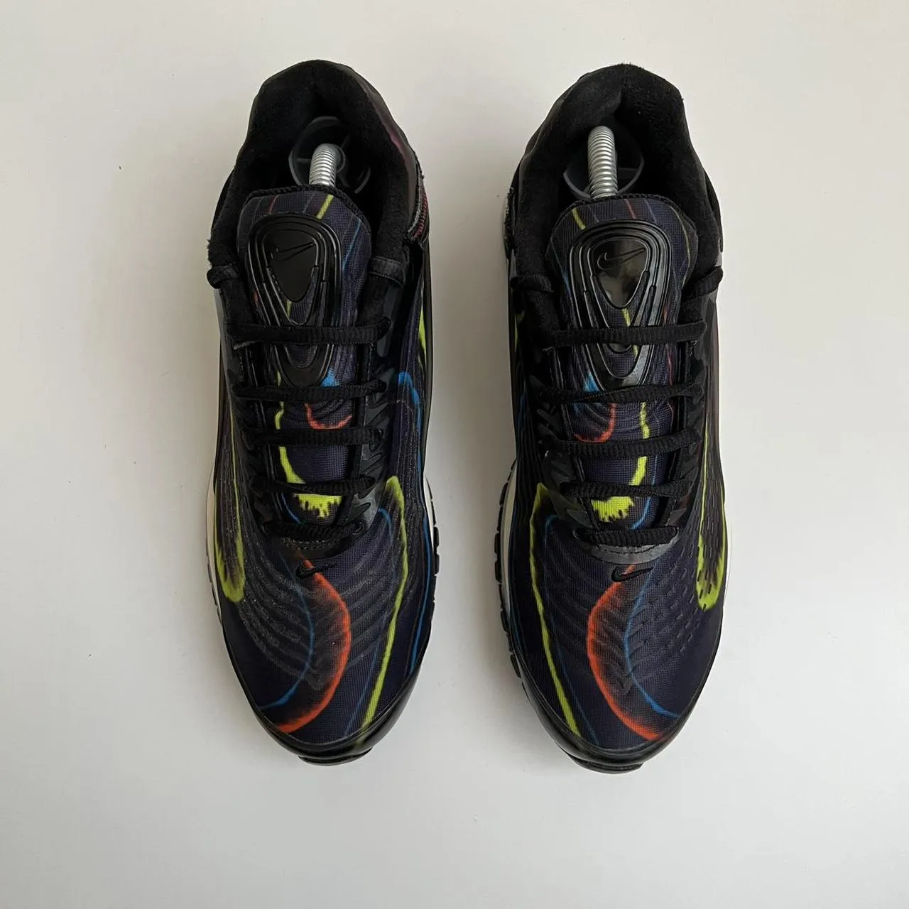 Nike Air Max Deluxe Trainers In Black