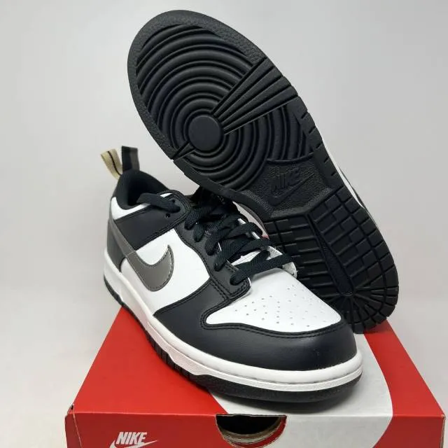 Nike dunk low gs white black metallic