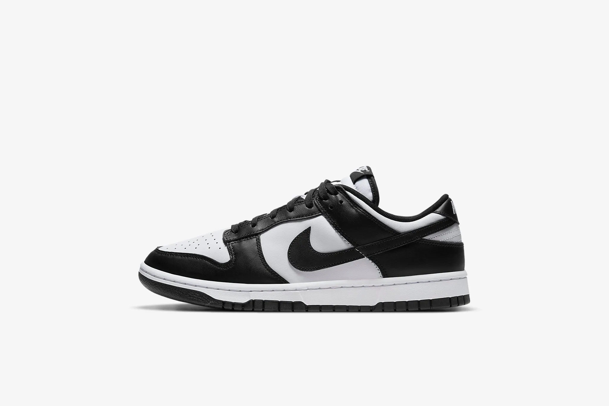 Nike Dunk Low Retro M - White / Black