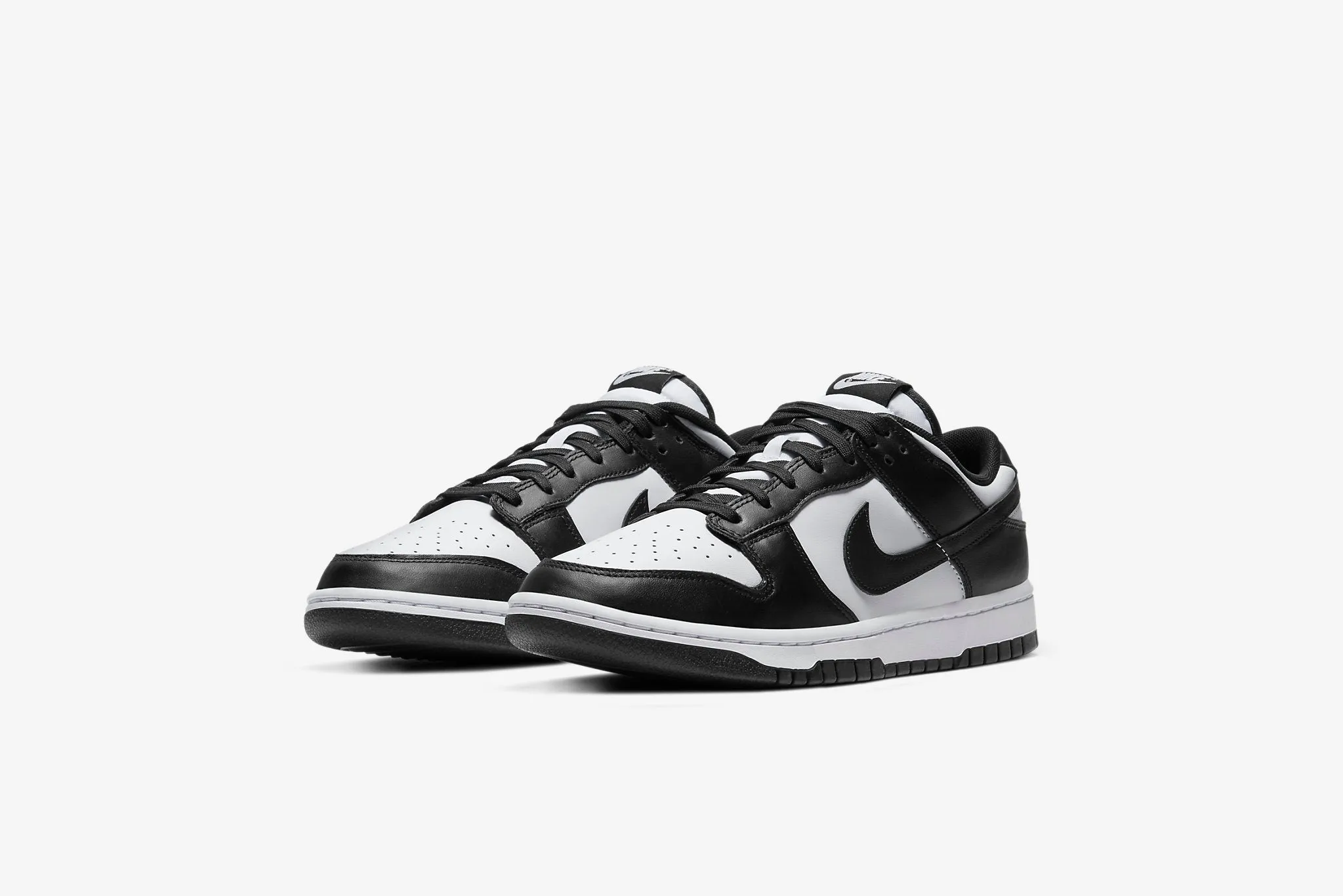 Nike Dunk Low Retro M - White / Black