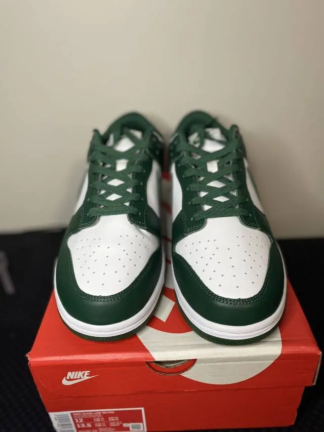 Nike dunk low varsity green