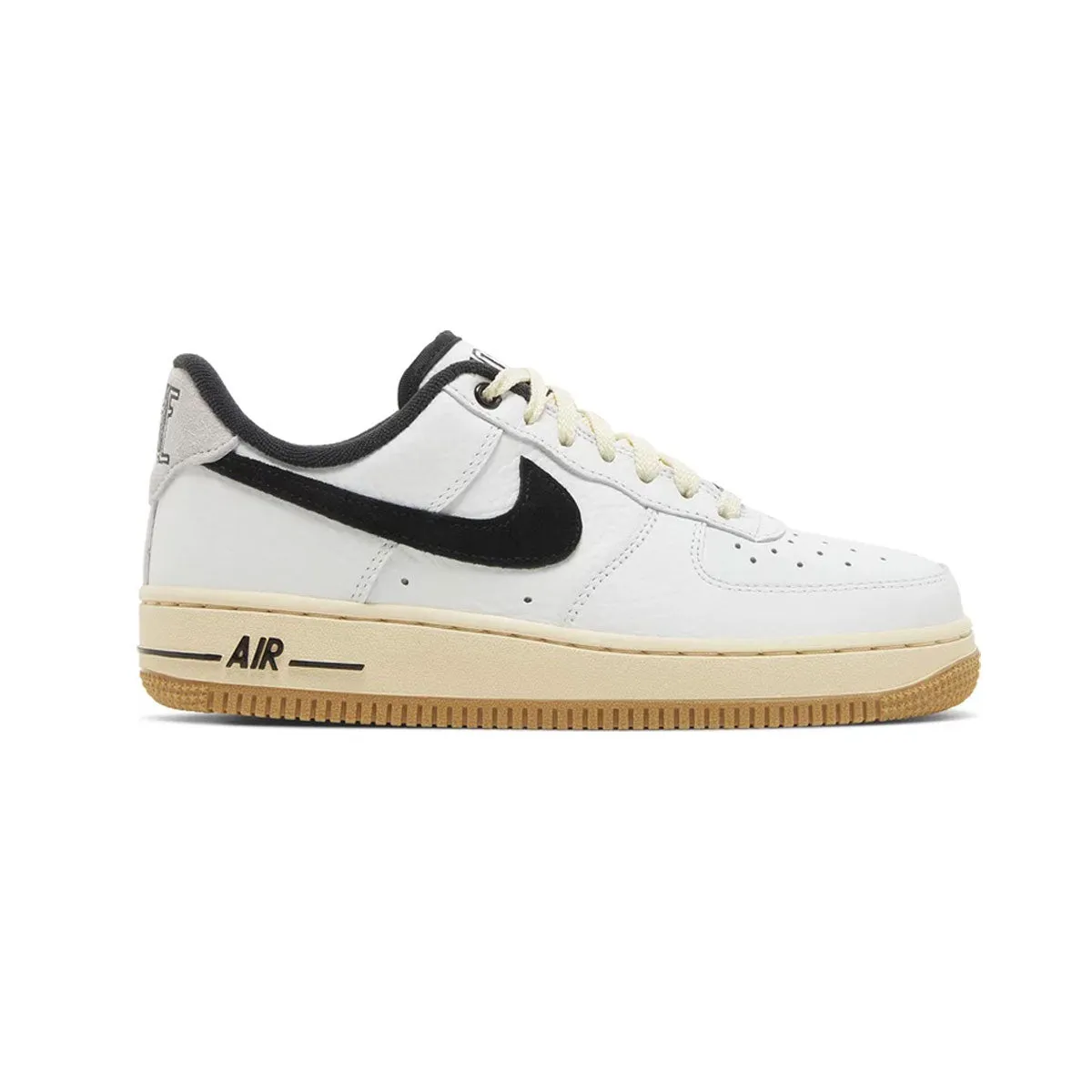 Nike Women's Air Force 1 '07 LX Low Command Force