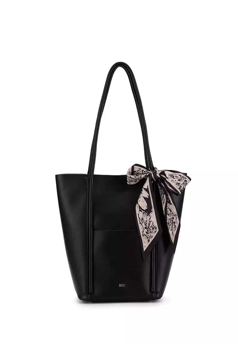 nose CASUAL ENLARGE SHOULDER BAG