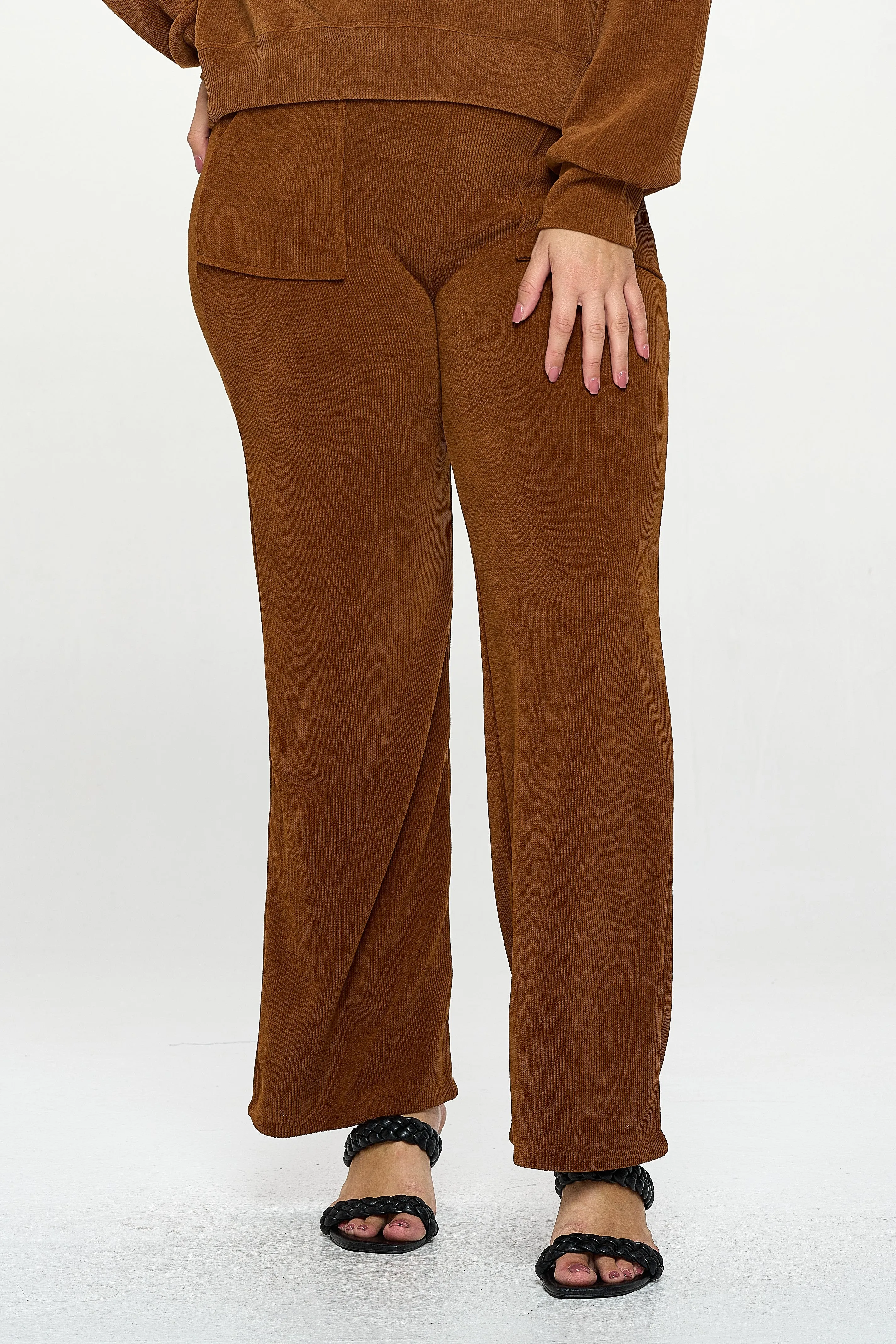 Plus Size Women’s Wide-Leg Corduroy Pants