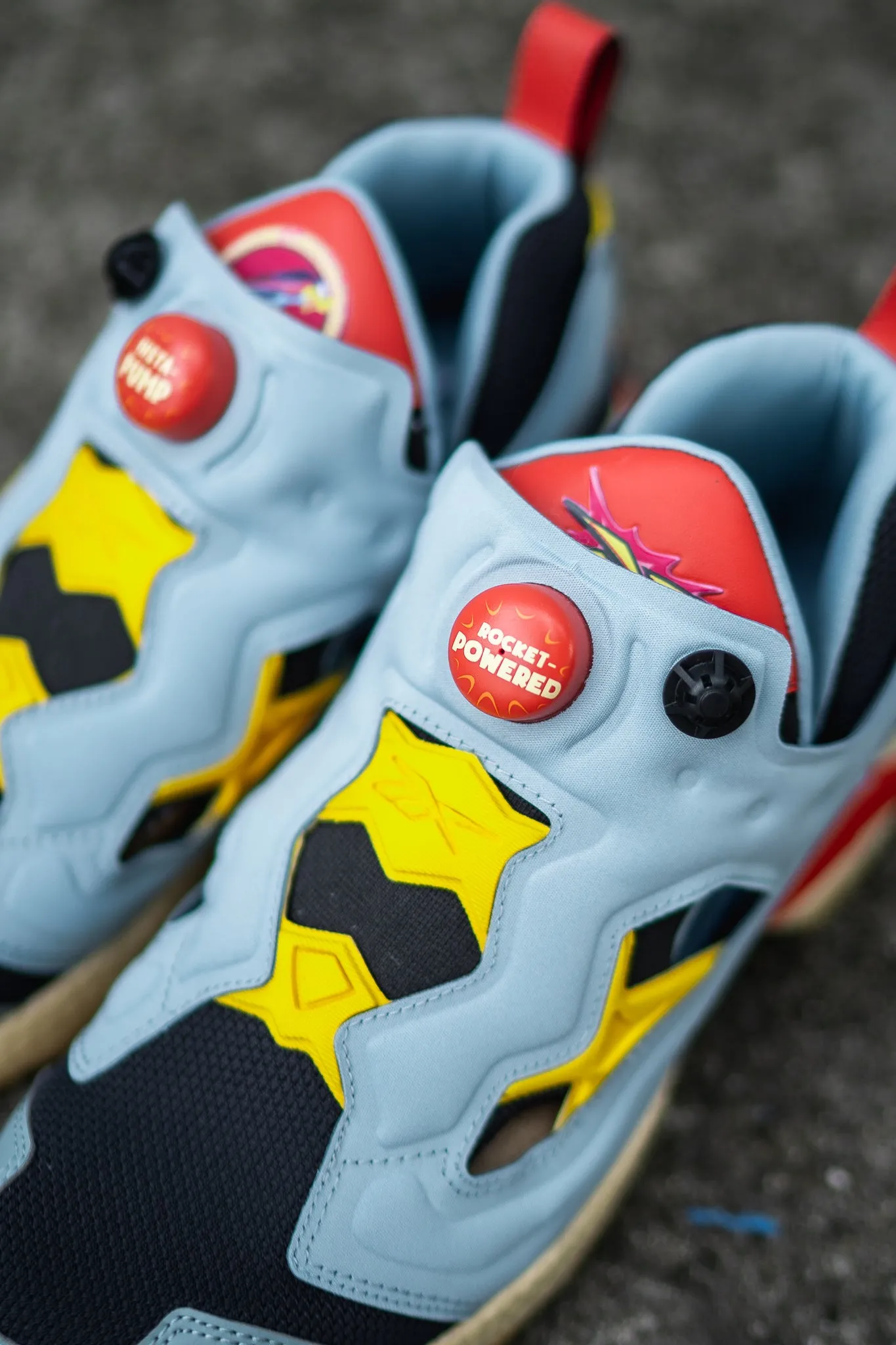 Reebok Looney Tunes Instapump Fury 95