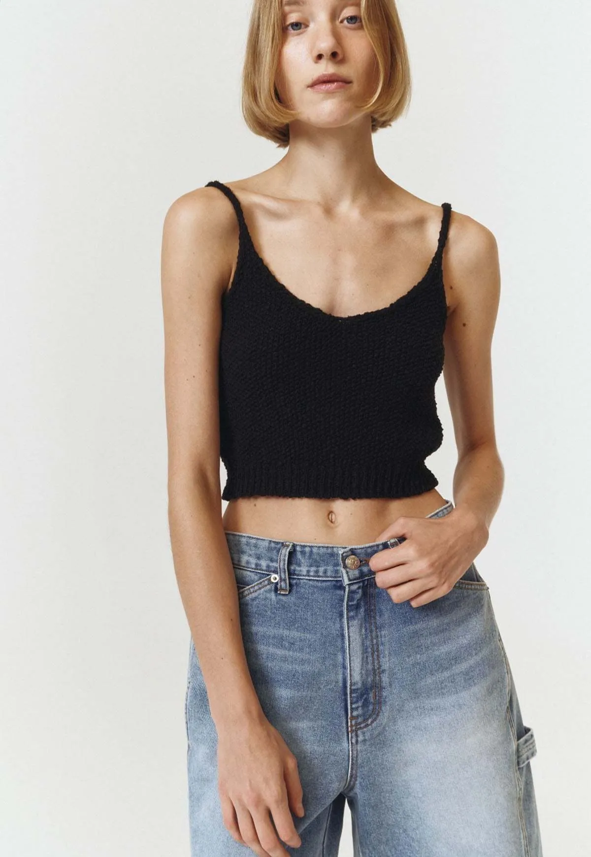 Sleeveless Knit Top - Black