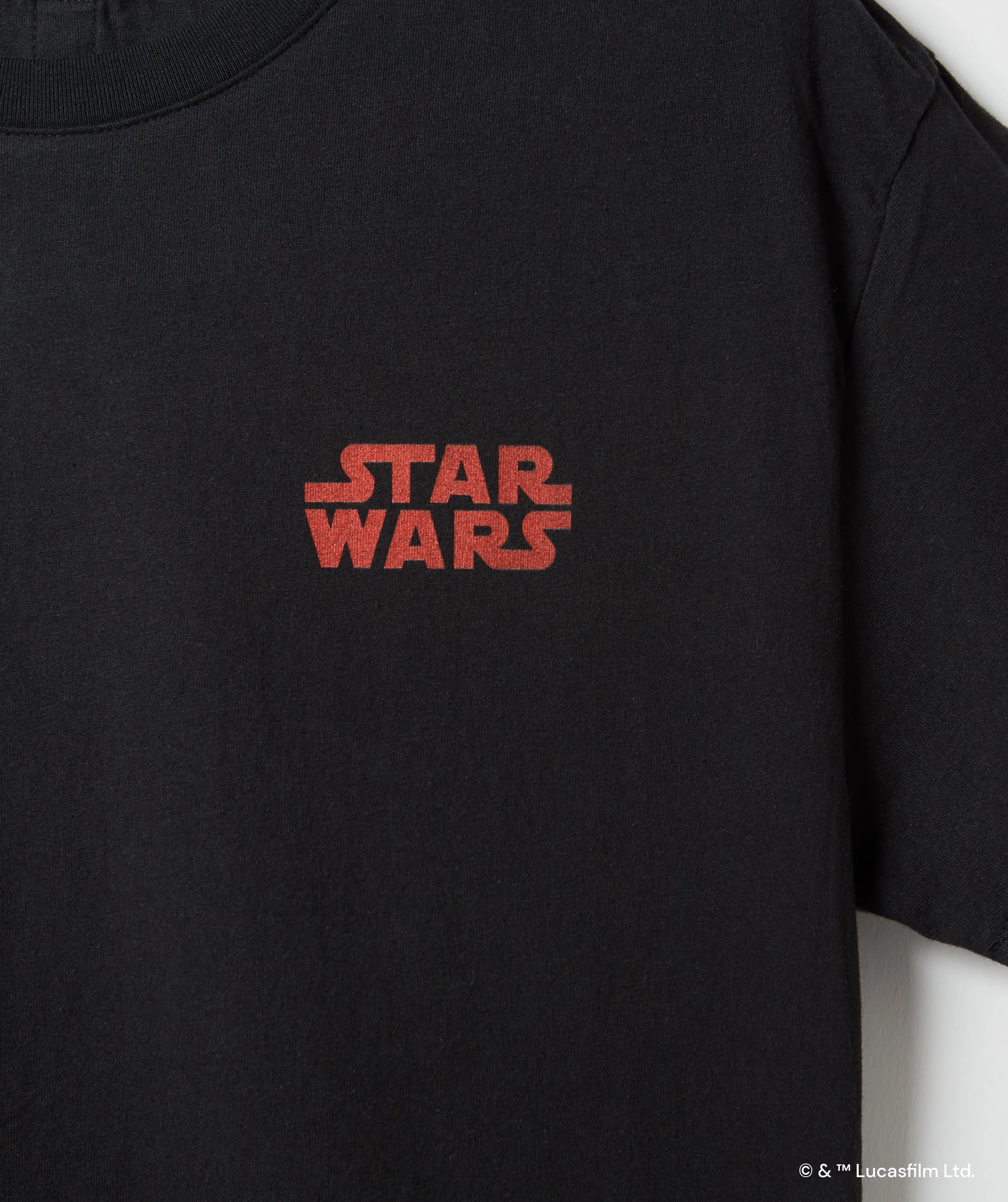 STAR WARS KYLO REN HELMET TEE