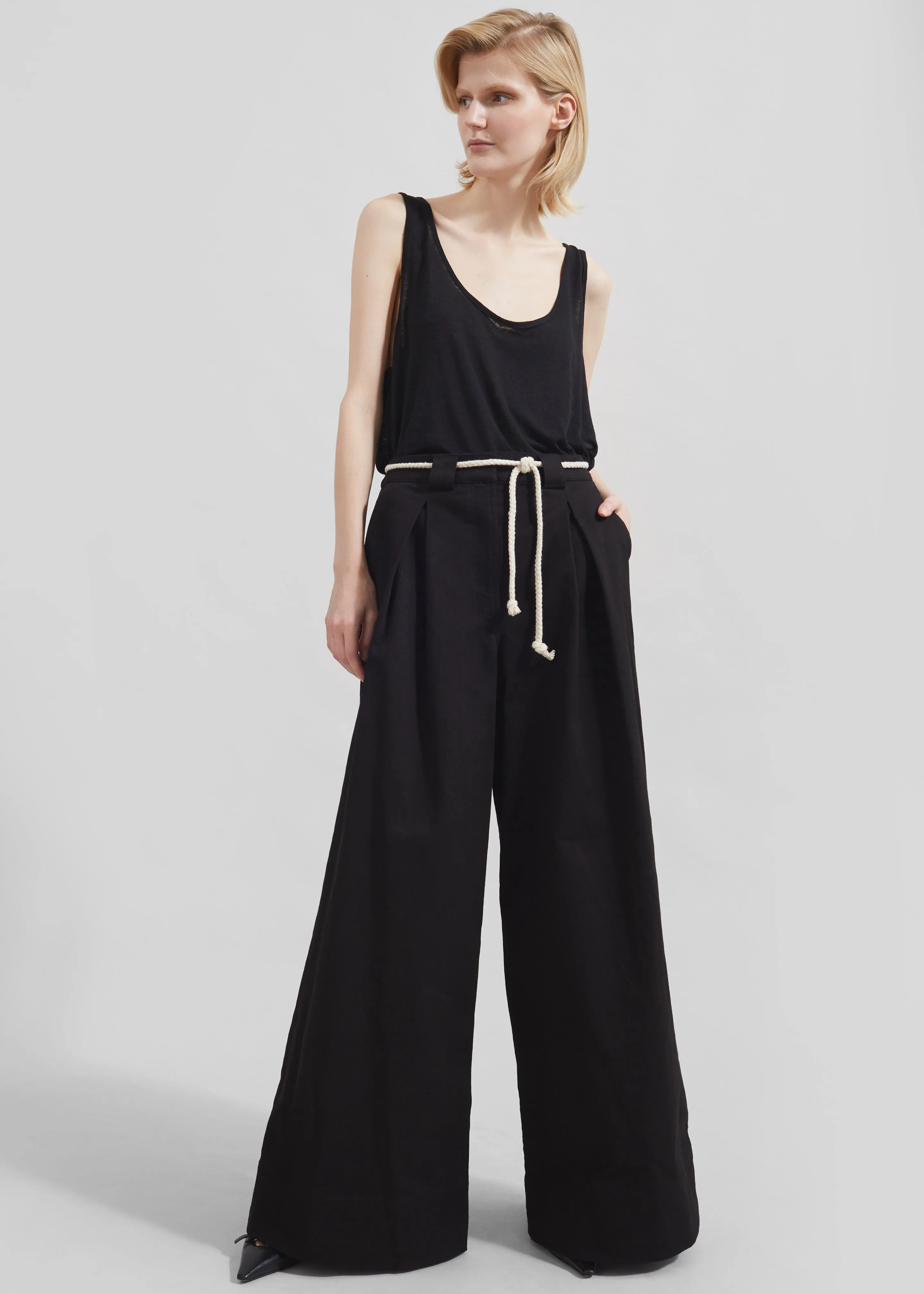 The Garment Cassano Wide Pants - Black