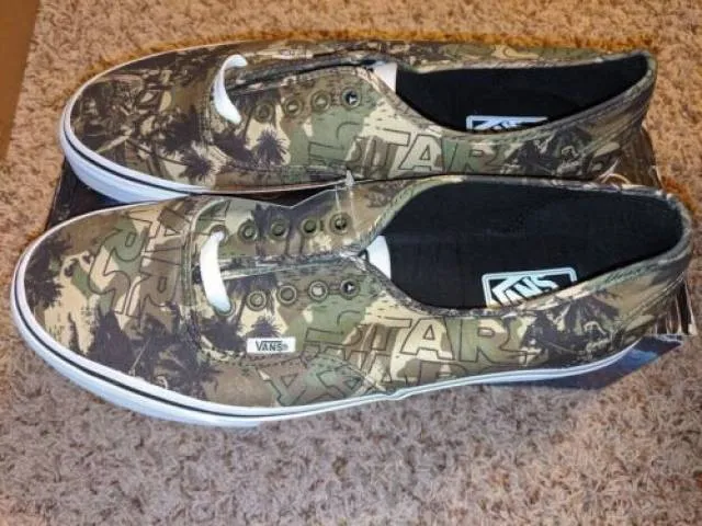 Vans Star Wars x Authentic Boba Fett Camo NEW RARE Vinta...