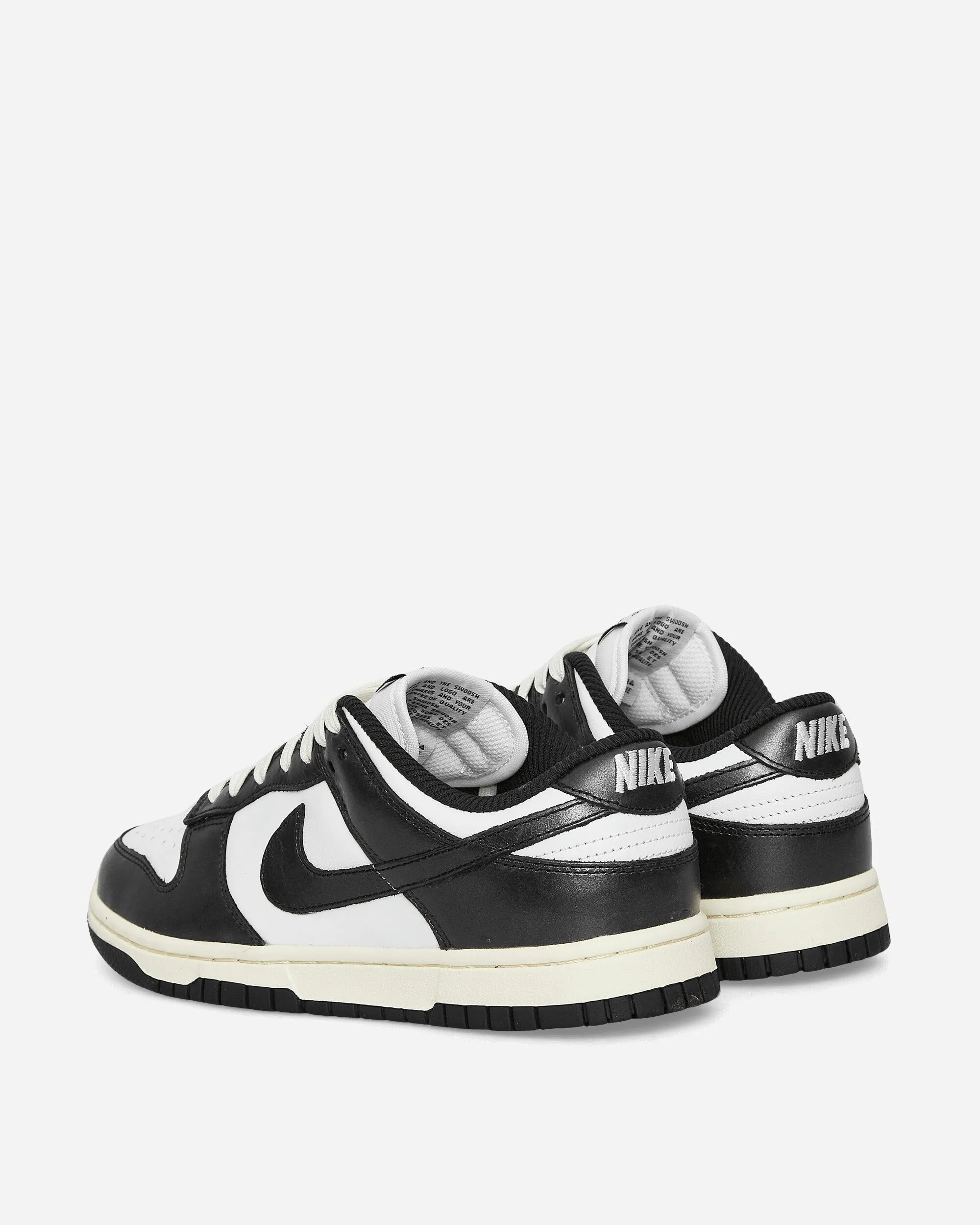 WMNS Dunk Low Premium Sneakers White / Black / Coconut Milk